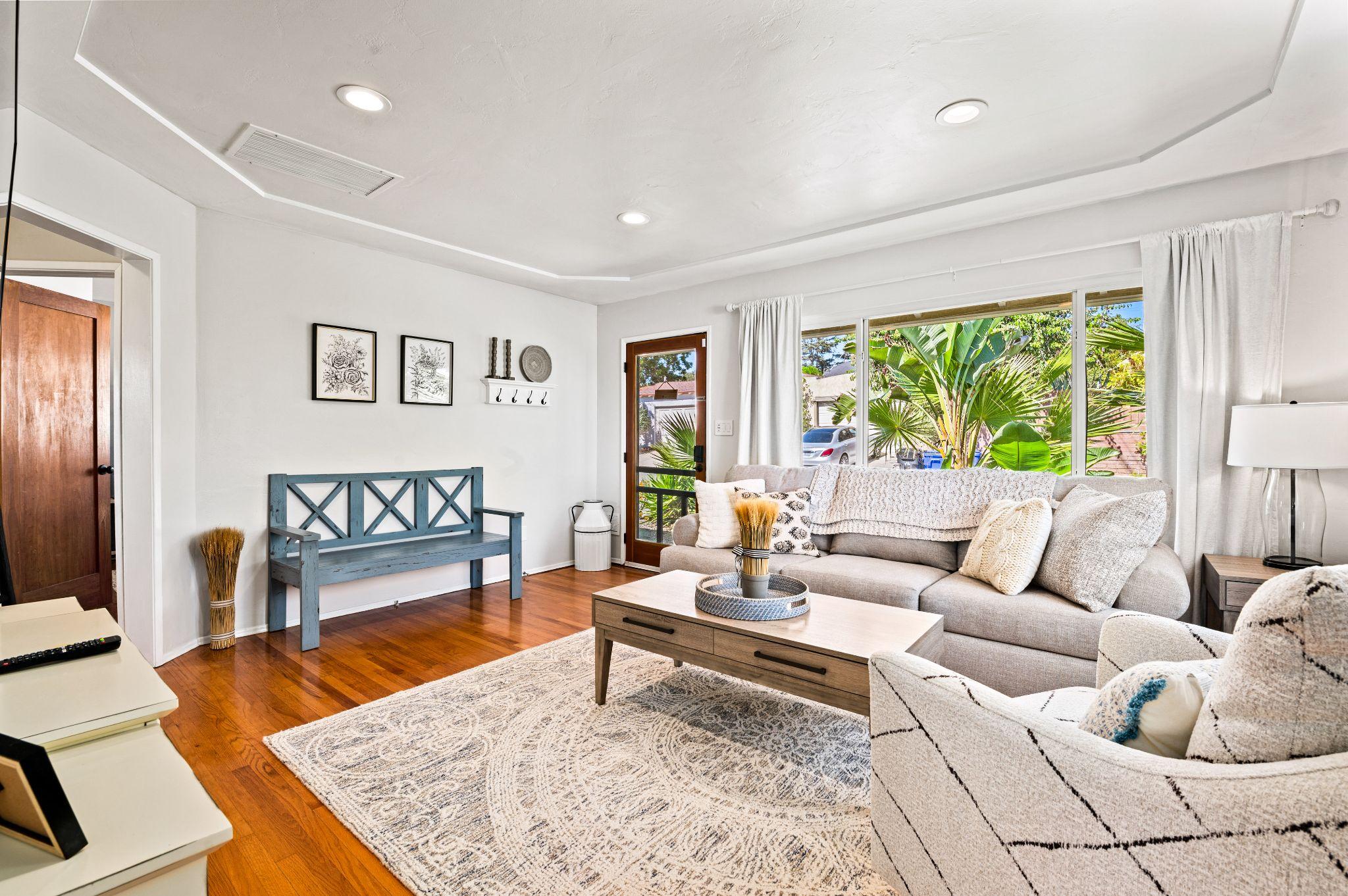 Surf Bungalow in Pacific Beach