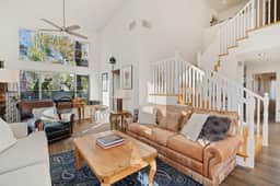 Del Mar Deluxe Palace | Majestic | Iconic| Retreat