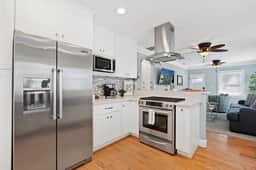Endless Summer 3br Home| Patio | AC | Beach