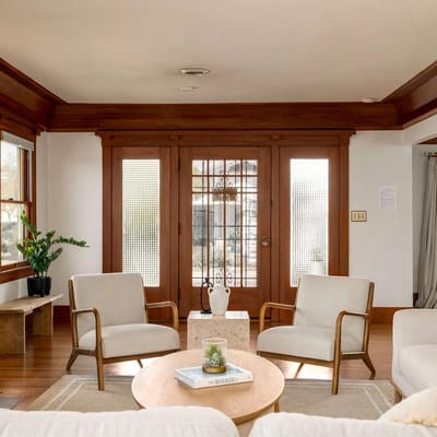 Japandi Design in Hillcrest | 4br | Hot Tub for 6