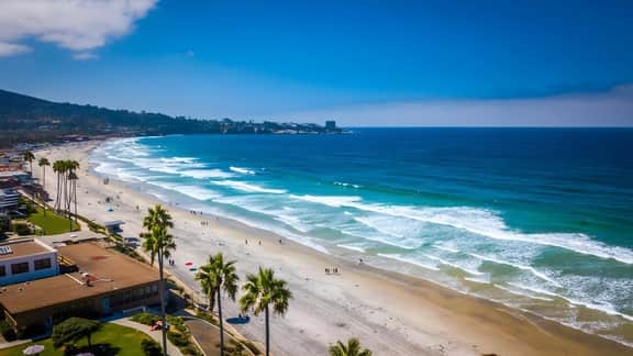 4 Minute Walk to Beach | Lux Windansea Beach Pad
